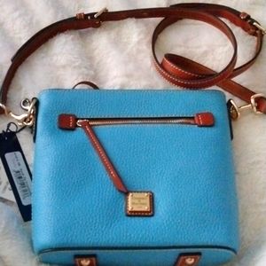 Dooney & Bourke